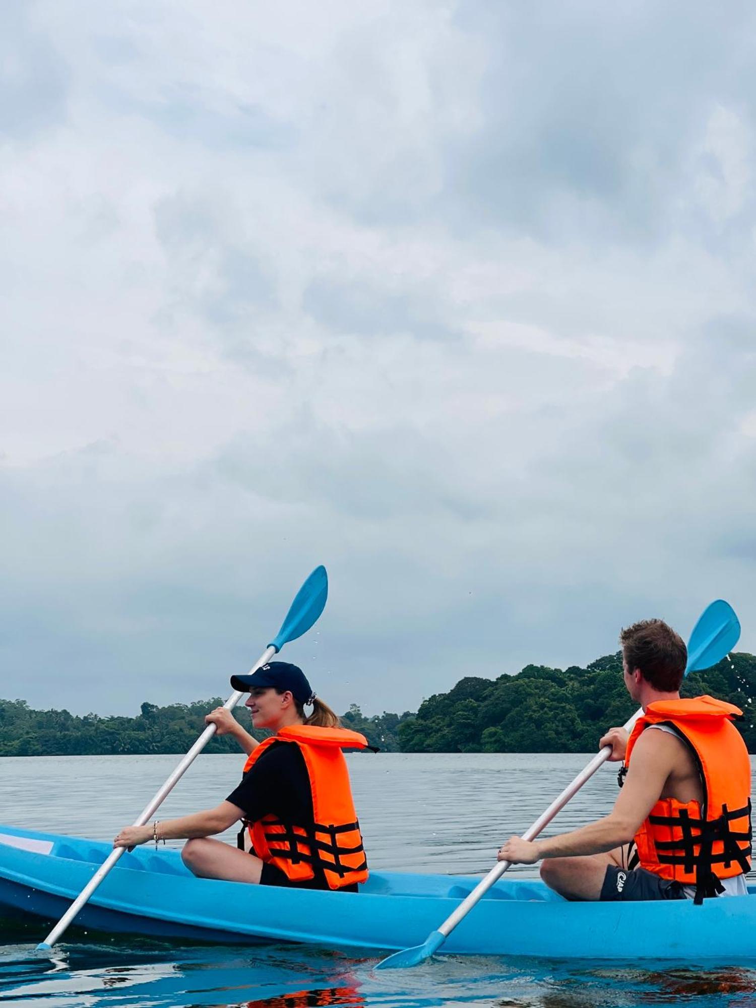 Aki Luna Lagoon Resort Hikkaduwa Buitenkant foto